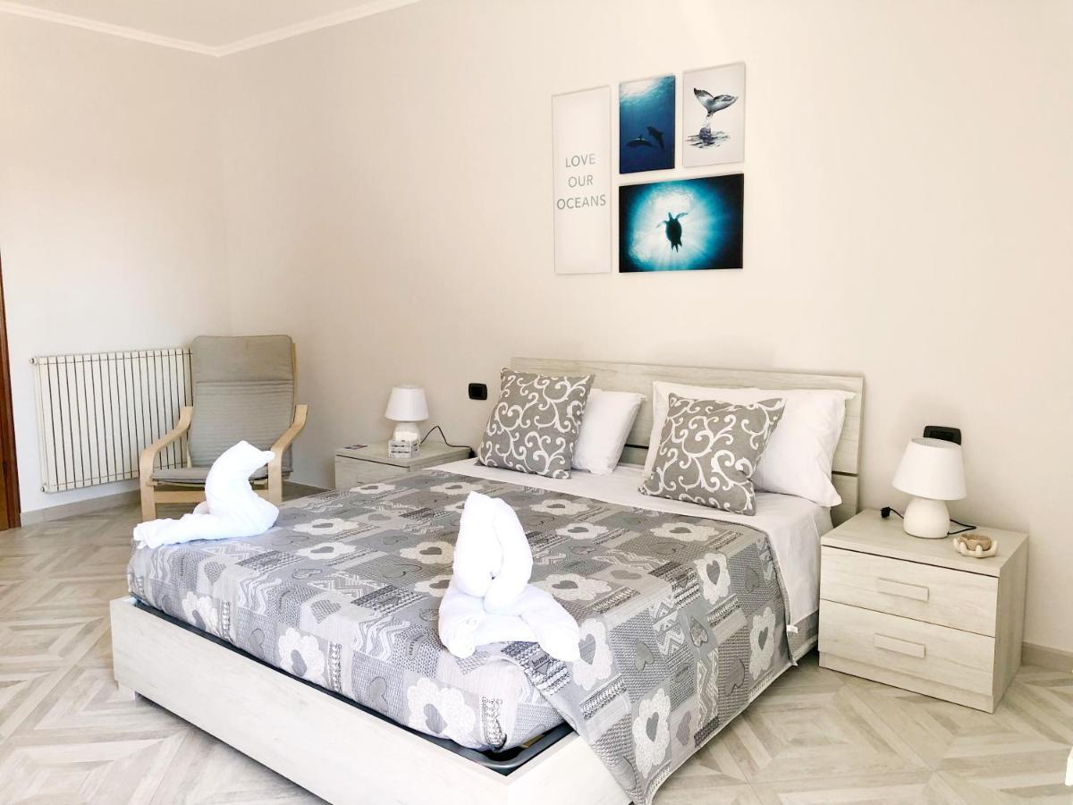 Hangar Inn Φιουμιτσίνο Εξωτερικό φωτογραφία