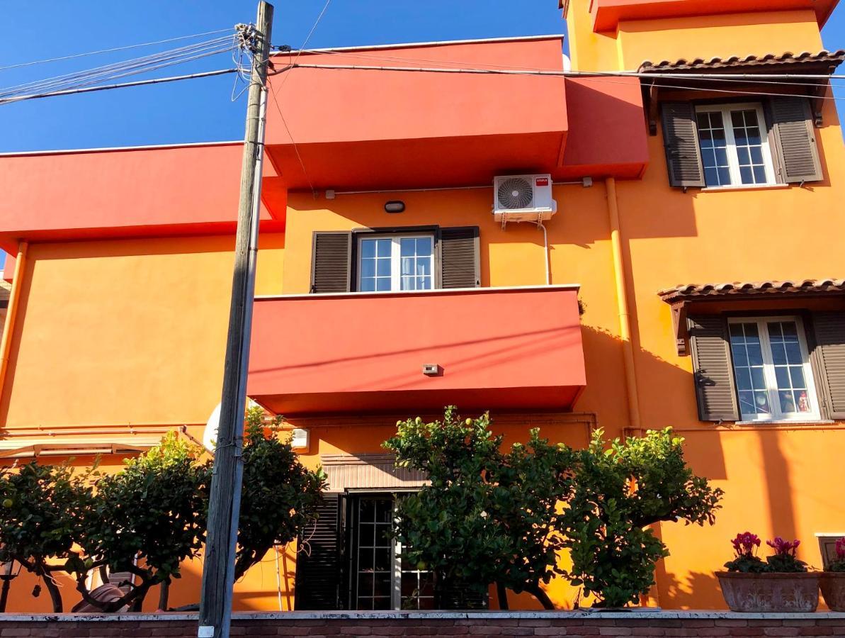 Hangar Inn Φιουμιτσίνο Εξωτερικό φωτογραφία